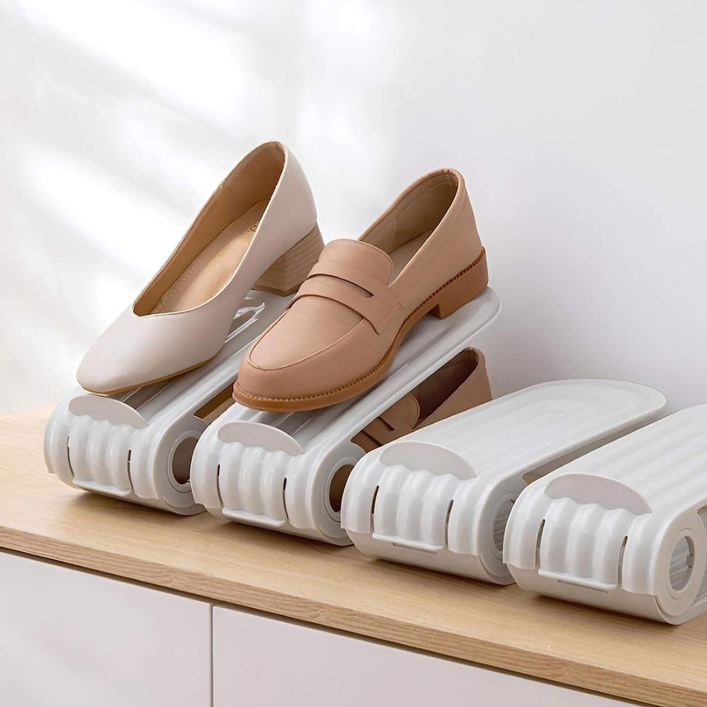Revolutionäres Schuh-Organizer: Mehr Platz, mehr Ordnung!